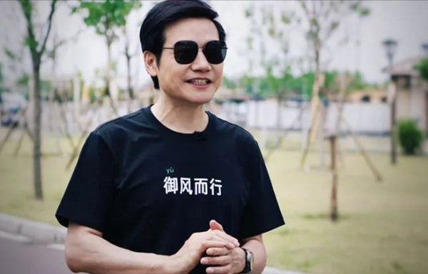 股票配资网配资 300000辆！雷军回了一口血